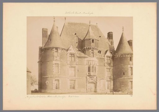View of the Château de Martainville