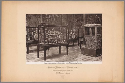 Display of metal objects in the Bayerisches Nationalmuseum at Munich