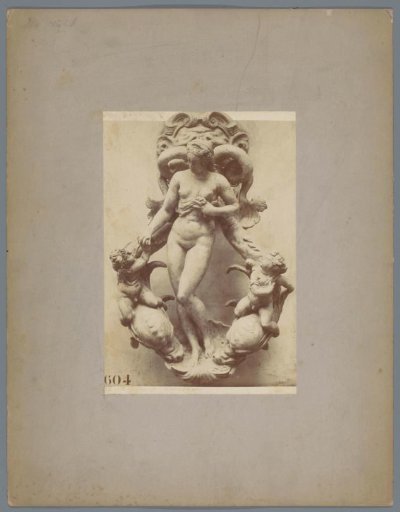 Door knocker in the form of Venus with two putti and dolphins