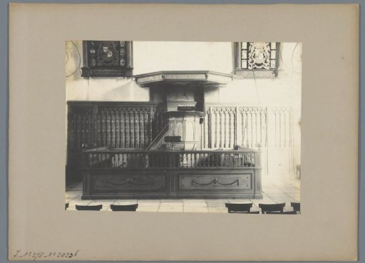 Choir screen and pulpit in the Great Church in Oosthuizen