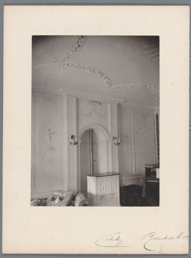 Interior with a stove in the house at Ridderstraat 185 in Culemborg