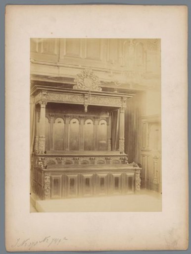 Gentlemen's bench in the Dutch Reformed church in Aartswoud