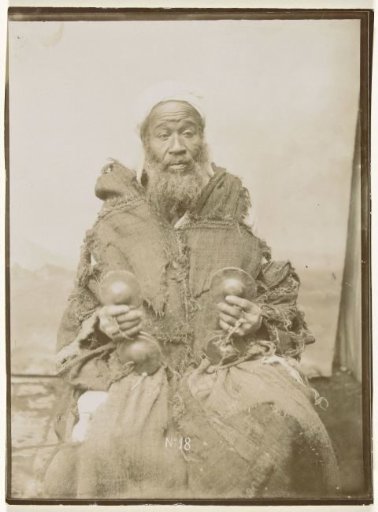 Portrait of an unknown singer in Tangier