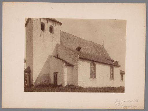South side of the Roman Catholic Church at Oud-Vroenhoven