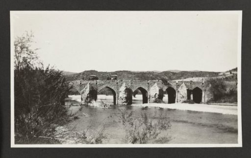 Bridge between Dasht Arjin and Shiraz, Persia