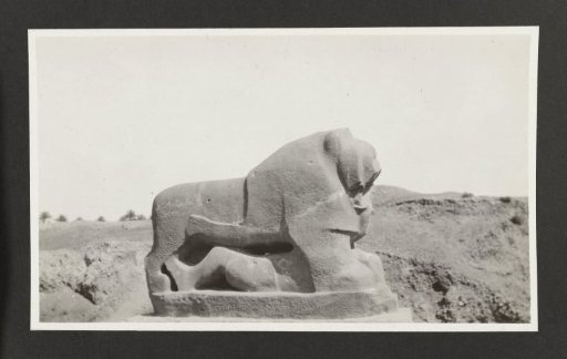 Statue of a lion and man at Babylon, Hillah