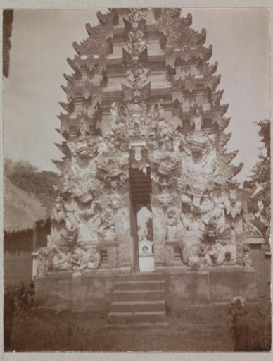 Temple gate, Bali