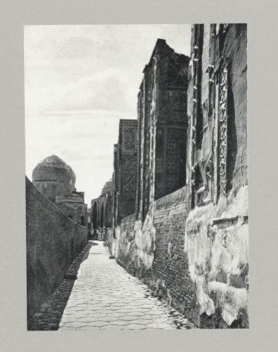 Path along a group of mausoleums in Samarkand