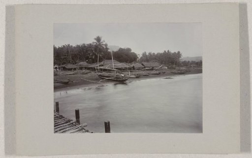 Fishing boats in Wijnkoopsbaai in the Dutch East Indies