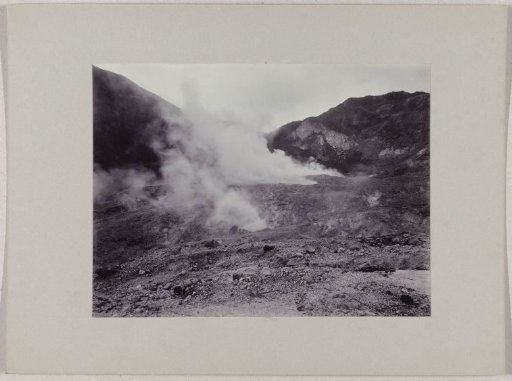 Kawah Mas of the Papandajan near Garoet, Dutch East Indies