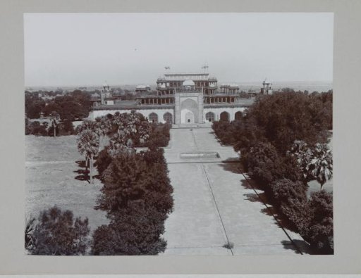 Exterior of Akbar's Tomb in Sikandra, Uttar Pradesh, India