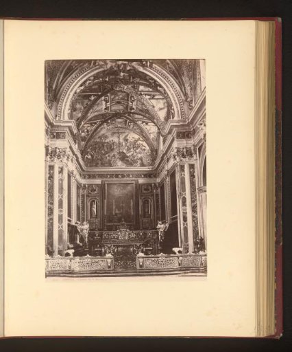 Interior of the Chiesa di San Martino