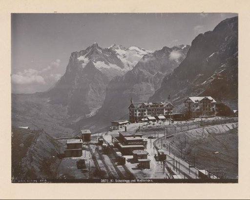 View of the Kleine Scheidegg and the Wetterhorn