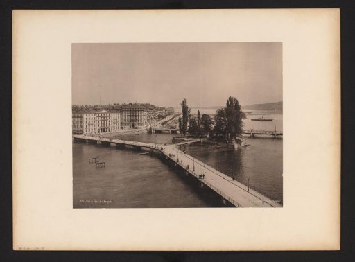 View of the Pont des Bergues and the Île Rousseau, Geneva