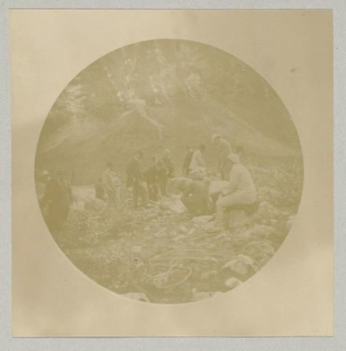 The company of Emperor Wilhelm II in the Norwegian mountain landscape
