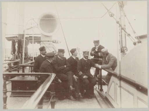 Conversation between crew and passengers on the upper deck of the Hohenzollern