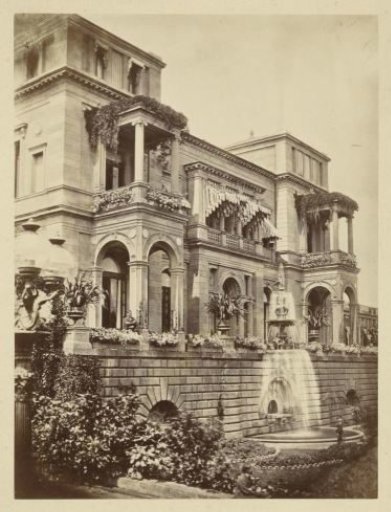Hotel with fountain and garden