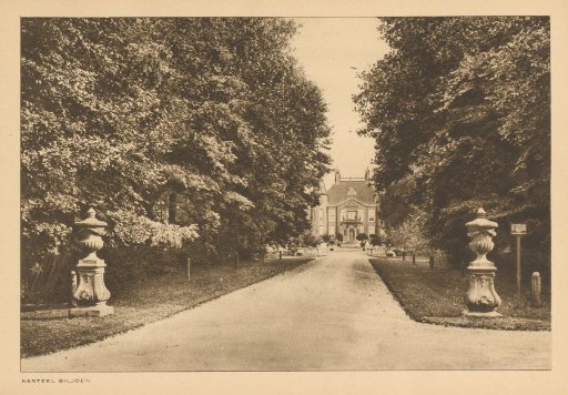 View of Castle Biljoen in Velp, Gelderland