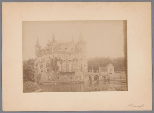 View of Heeswijk Castle