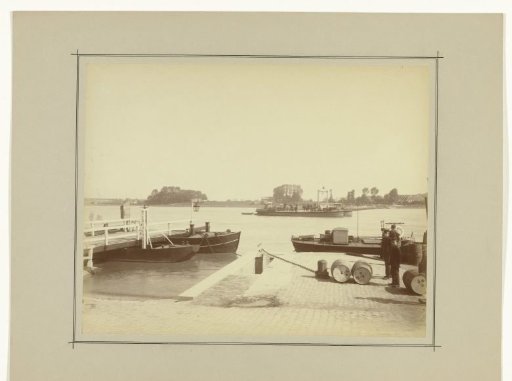 View of the (gier) ferry Zeldenrust between Lent and Nijmegen