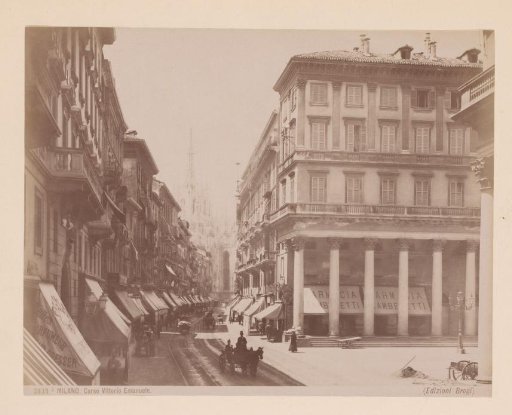 Corso Vittorio Emanuele, Milan, Italy
