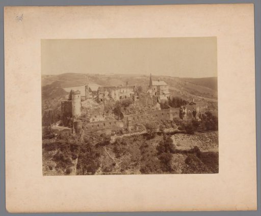 Vianden, The Castle