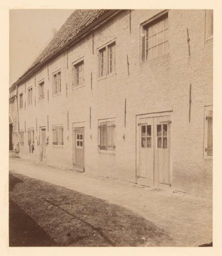 Southern facade of the Begijnhof Chapel in Bolsward