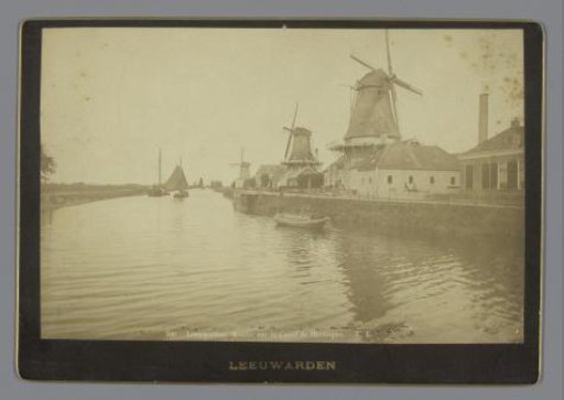 Mills along the canal from Leeuwarden to Harlingen