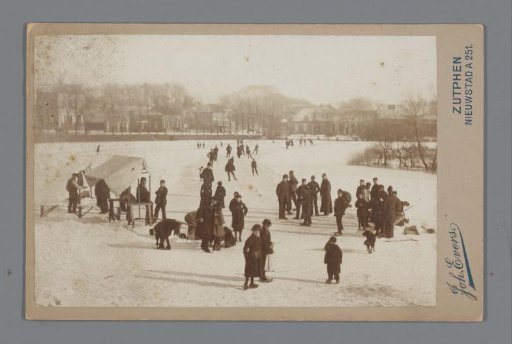 Skating, presumably in Zutphen