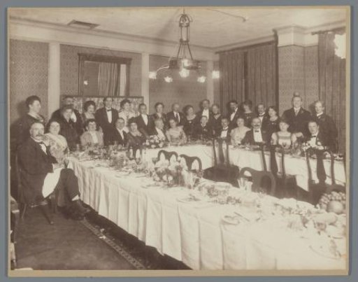 Group portrait during a dinner with George Hendrik Breitner and others