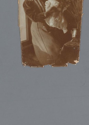 Portrait of Jennigje Hendrika Jacoba Jonker and a daughter