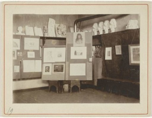 Exhibition with drawings and prints by Willem Molkenboer, probably in the Rijksnormaalschool for Drawing Teachers