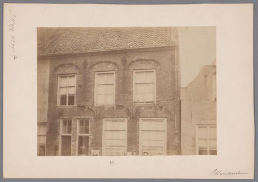 Façade of Hoogstraat 25 in Woudrichem