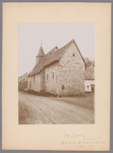 Southeast side of the Sint-Catharinakapel in Lemiers
