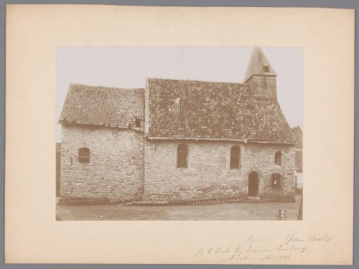 North side of the Sint-Catharinakapel in Lemiers