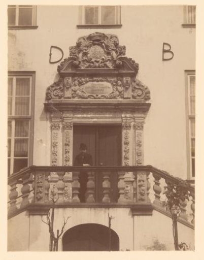 Entrance of Huis Bergh in 's Heerenberg