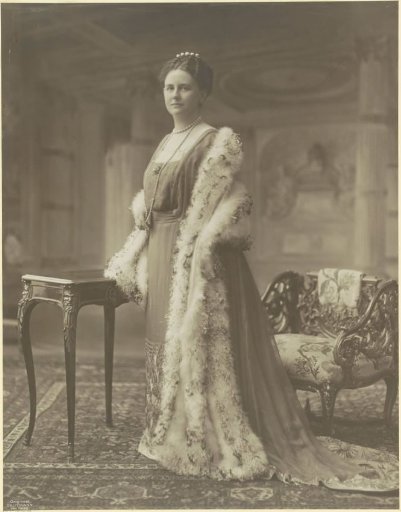 Portrait of Wilhelmina, Queen of the Netherlands