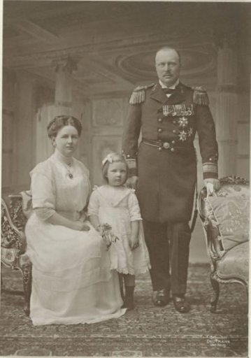 Portrait of Wilhelmina, Queen of the Netherlands, Henry of Mecklenburg-Schwerin and Juliana, Queen of the Netherlands