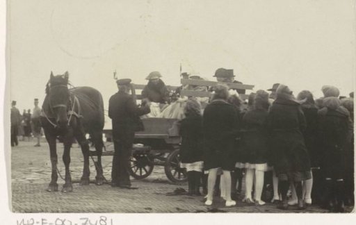 Wilhelmina, Queen of the Netherlands, and Juliana, Queen of the Netherlands, in a carriage