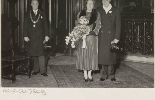 Banns of marriage of Juliana, Queen of the Netherlands, and Bernhard of Lippe-Biesterfeld in the town hall in The Hague on 19 December 1936