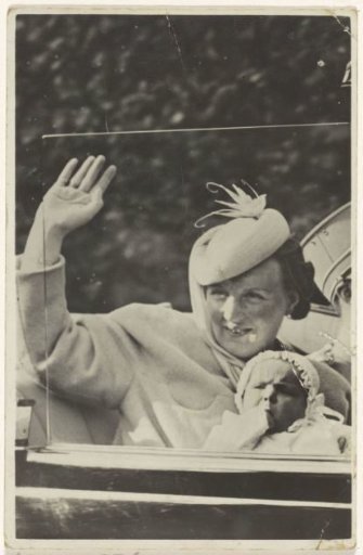 Juliana, Queen of the Netherlands, and Irene, Princess of the Netherlands, in a car in The Hague on Juliana's birthday, 30 April 1940
