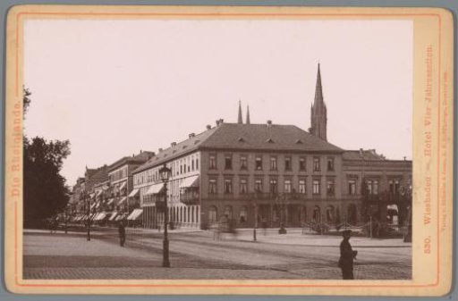 View of the Hotel Vier Jahreszeiten in Wiesbaden
