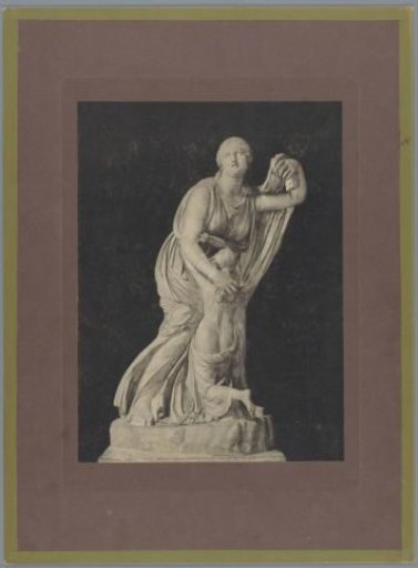 Sculpture of Niobe with her daughter
