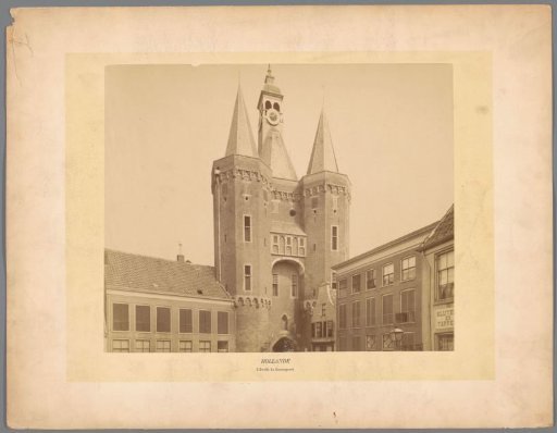 View of the Sassenpoort in Zwolle