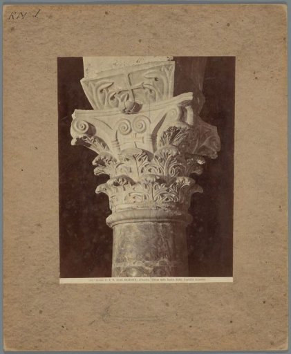 Capital of a column in the Chiesa dello Spirito Santo in Ravenna