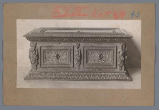 Chest decorated with cherubs and human figures (possibly) in the Rijksmuseum, Amsterdam