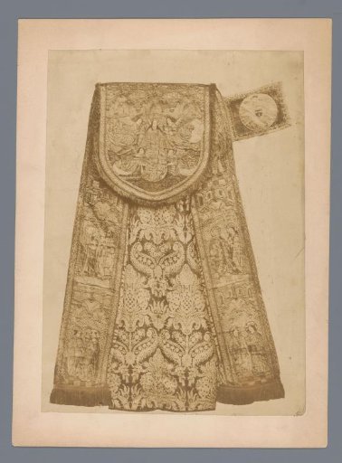 Vestment, Presumably a Chasuble