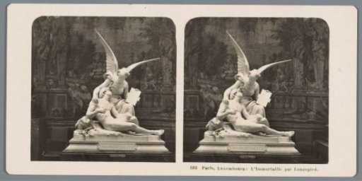 Sculpture by Léon-Eugène Longepied in the Musée du Luxembourg in Paris, depicting Immortality