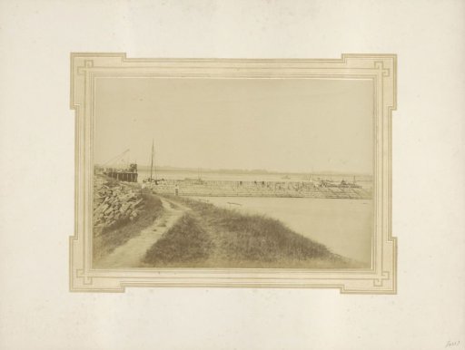 Eastern harbor dam with floating pier at Vlissingen