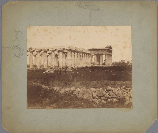 View of the ruins of a temple at Paestum